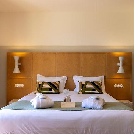 LʼÎle-Rousse Hotel Restaurant Villa Josephine מראה חיצוני תמונה