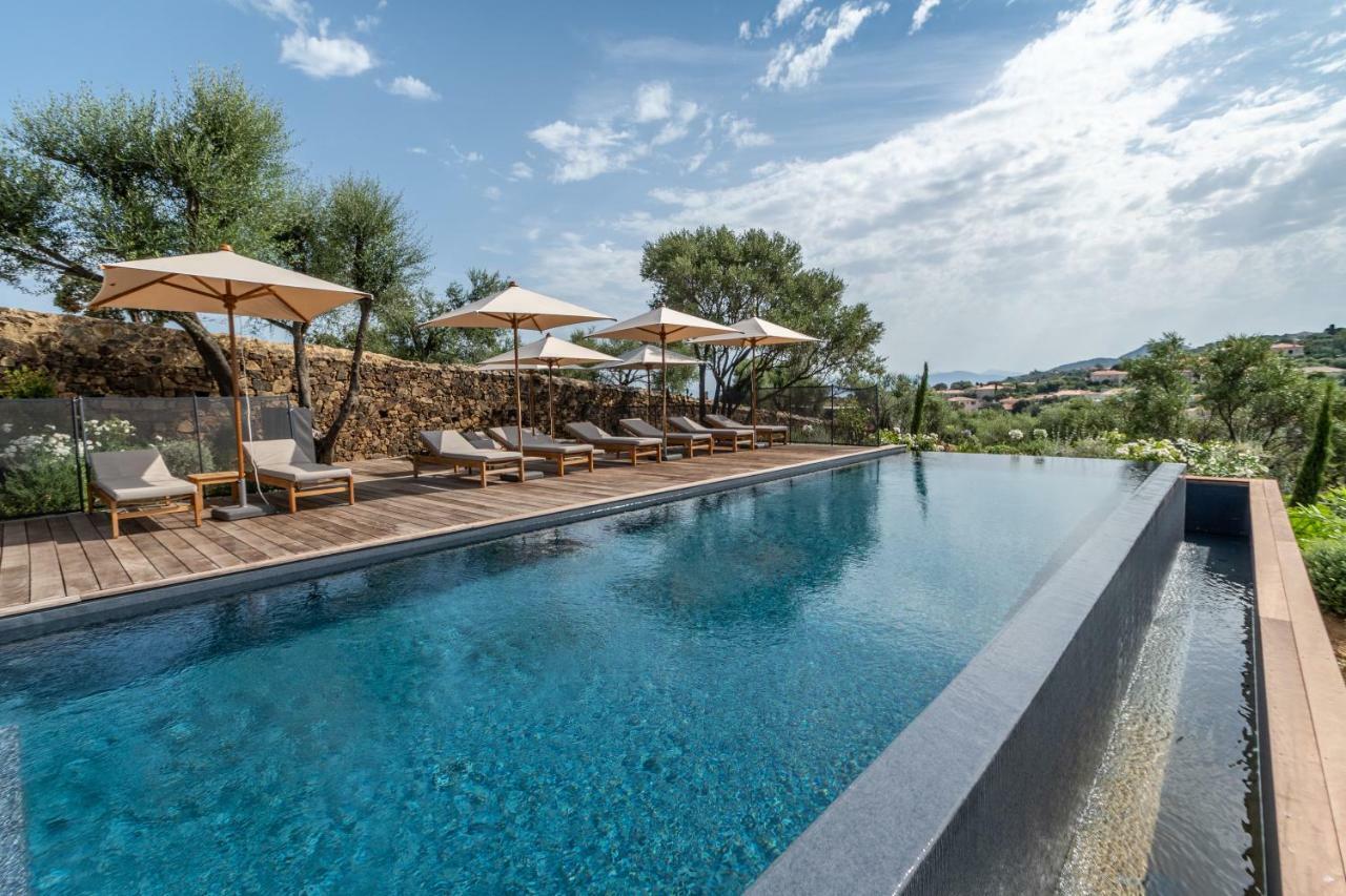 LʼÎle-Rousse Hotel Restaurant Villa Josephine מראה חיצוני תמונה